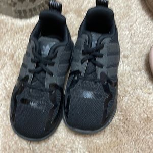 ALL BLACK ADIDAS TODDLER UNISEX